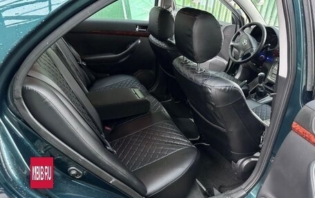 Toyota Avensis III рестайлинг, 2004 год, 690 000 рублей, 22 фотография