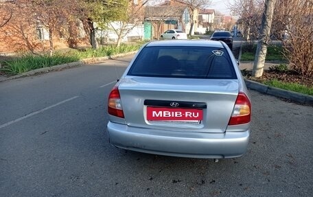Hyundai Accent II, 2005 год, 300 000 рублей, 3 фотография