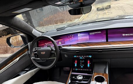 Cadillac Escalade V, 2025 год, 22 500 000 рублей, 18 фотография