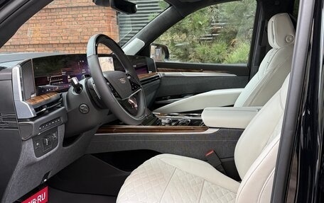 Cadillac Escalade V, 2025 год, 22 500 000 рублей, 13 фотография