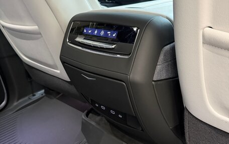 Cadillac Escalade V, 2025 год, 22 500 000 рублей, 26 фотография