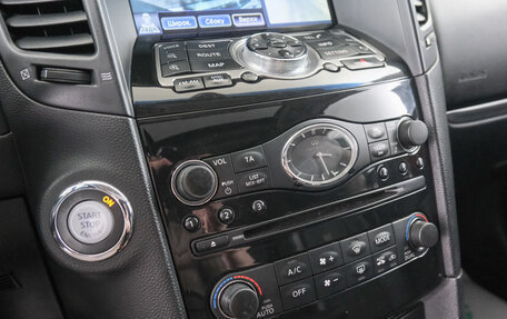 Infiniti FX II, 2011 год, 1 749 000 рублей, 17 фотография