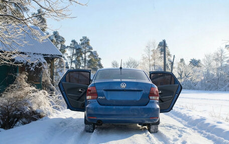 Volkswagen Polo VI (EU Market), 2019 год, 1 350 000 рублей, 2 фотография