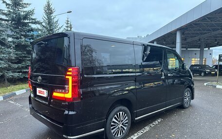 Toyota HiAce H300, 2020 год, 6 700 000 рублей, 31 фотография