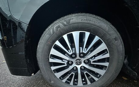 Toyota HiAce H300, 2020 год, 6 700 000 рублей, 30 фотография