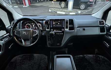 Toyota HiAce H300, 2020 год, 6 700 000 рублей, 21 фотография