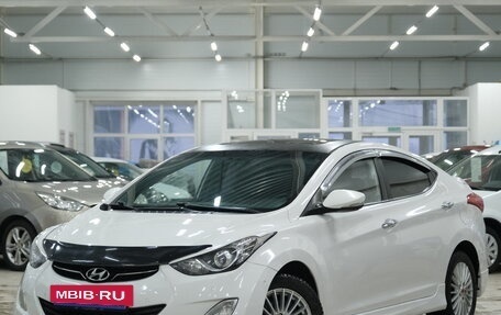 Hyundai Avante, 2011 год, 1 099 000 рублей, 4 фотография