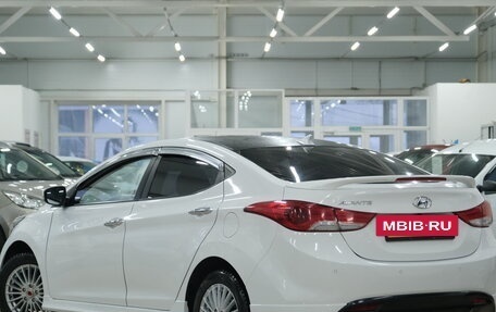 Hyundai Avante, 2011 год, 1 099 000 рублей, 5 фотография