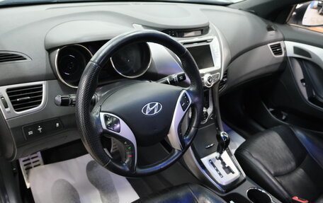 Hyundai Avante, 2011 год, 1 099 000 рублей, 12 фотография