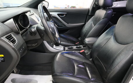 Hyundai Avante, 2011 год, 1 099 000 рублей, 8 фотография