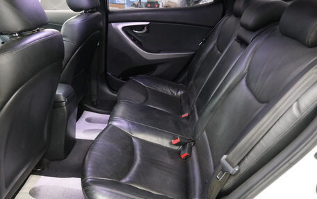 Hyundai Avante, 2011 год, 1 099 000 рублей, 24 фотография