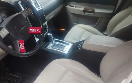 Chrysler 300C II, 2006 год, 800 000 рублей, 8 фотография