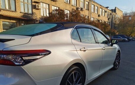 Toyota Camry, 2021 год, 2 950 000 рублей, 6 фотография