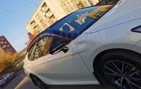 Toyota Camry, 2021 год, 2 950 000 рублей, 4 фотография