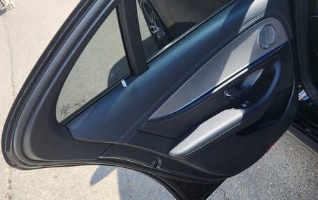 Mercedes-Benz E-Класс, 2016 год, 2 800 000 рублей, 15 фотография