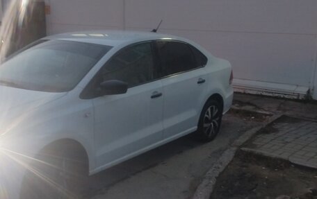 Volkswagen Polo VI (EU Market), 2019 год, 950 000 рублей, 4 фотография