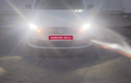 Volkswagen Polo VI (EU Market), 2019 год, 950 000 рублей, 2 фотография