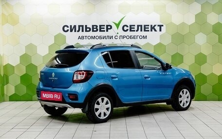 Renault Sandero II рестайлинг, 2017 год, 850 000 рублей, 2 фотография