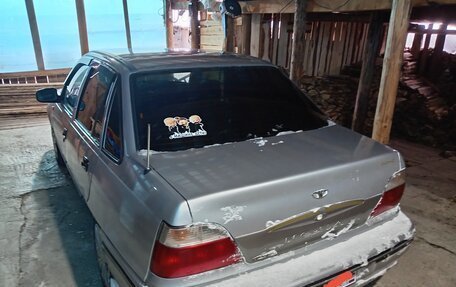 Daewoo Nexia I рестайлинг, 2003 год, 130 000 рублей, 2 фотография