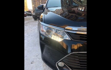 Toyota Camry, 2017 год, 2 350 000 рублей, 6 фотография