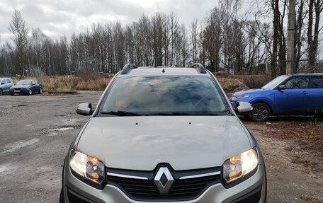 Renault Sandero II рестайлинг, 2016 год, 1 099 000 рублей, 1 фотография