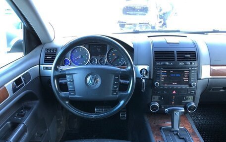 Volkswagen Touareg III, 2007 год, 635 000 рублей, 2 фотография