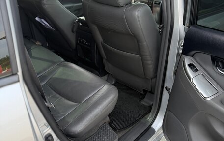 Toyota Land Cruiser Prado 120 рестайлинг, 2008 год, 2 450 000 рублей, 13 фотография