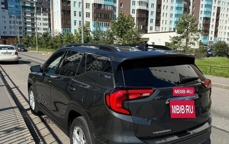 GMC Terrain, 2018 год, 2 300 000 рублей, 2 фотография