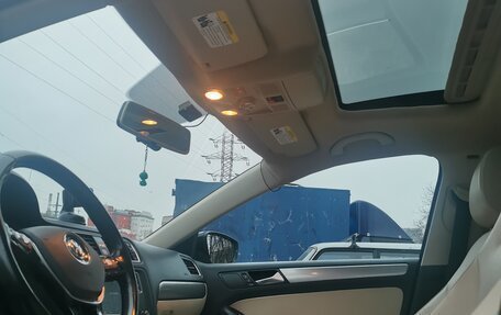 Volkswagen Jetta VI, 2016 год, 1 180 000 рублей, 15 фотография