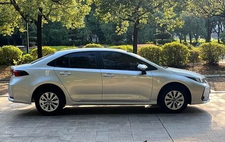 Toyota Corolla, 2021 год, 1 049 999 рублей, 6 фотография