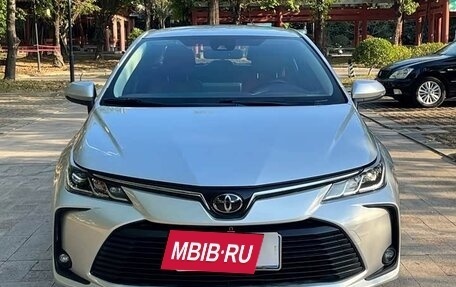 Toyota Corolla, 2021 год, 1 049 999 рублей, 2 фотография