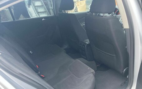 Volkswagen Passat B6, 2007 год, 360 000 рублей, 11 фотография