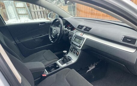 Volkswagen Passat B6, 2007 год, 360 000 рублей, 14 фотография