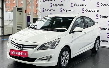 Hyundai Solaris II рестайлинг, 2014 год, 1 200 000 рублей, 2 фотография
