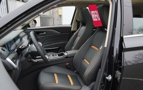 FAW Bestune T77, 2024 год, 2 150 000 рублей, 10 фотография