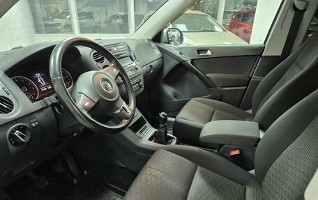 Volkswagen Tiguan I, 2012 год, 1 099 000 рублей, 9 фотография