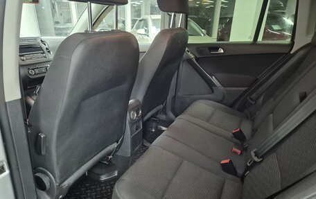 Volkswagen Tiguan I, 2012 год, 1 099 000 рублей, 10 фотография