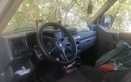 Volkswagen Transporter T4, 2000 год, 180 000 рублей, 11 фотография