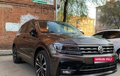 Volkswagen Tiguan II, 2018 год, 2 850 000 рублей, 1 фотография