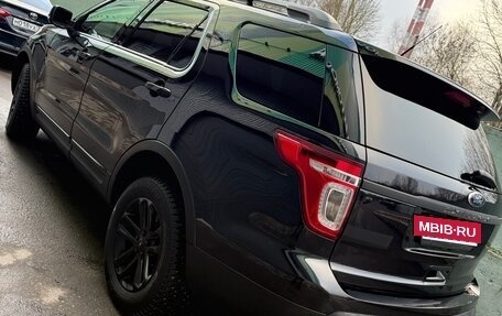 Ford Explorer VI, 2013 год, 2 650 000 рублей, 6 фотография