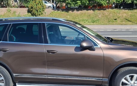 Volkswagen Touareg III, 2013 год, 2 100 000 рублей, 3 фотография