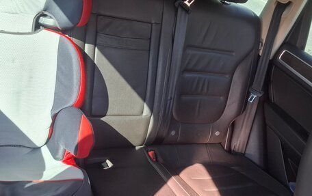 Volkswagen Touareg III, 2013 год, 2 100 000 рублей, 17 фотография