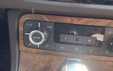 Volkswagen Touareg III, 2013 год, 2 100 000 рублей, 15 фотография