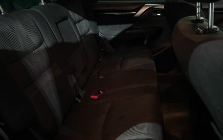 Mitsubishi Pajero Sport III рестайлинг, 2018 год, 2 250 000 рублей, 21 фотография