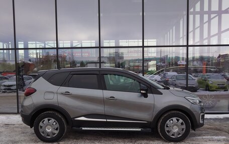 Renault Kaptur I рестайлинг, 2017 год, 1 120 000 рублей, 4 фотография