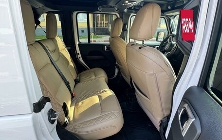 Jeep Wrangler, 2021 год, 4 150 000 рублей, 10 фотография