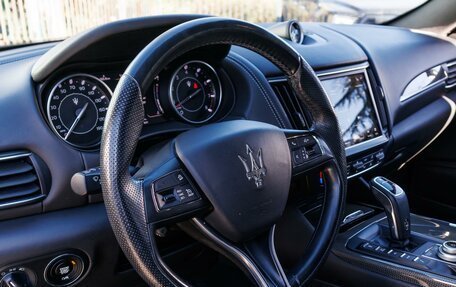 Maserati Levante I, 2021 год, 5 750 000 рублей, 17 фотография