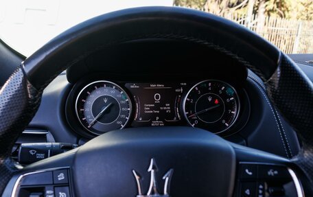 Maserati Levante I, 2021 год, 5 750 000 рублей, 18 фотография