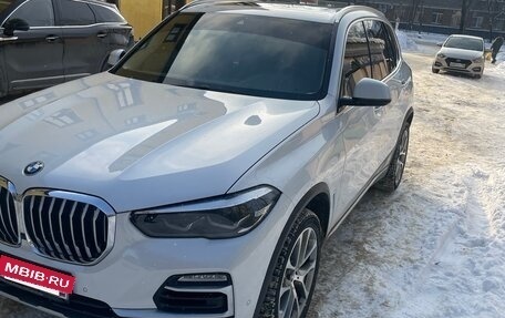 BMW X5, 2019 год, 6 500 000 рублей, 2 фотография