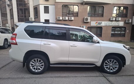 Toyota Land Cruiser Prado 150 рестайлинг 2, 2014 год, 2 850 000 рублей, 5 фотография